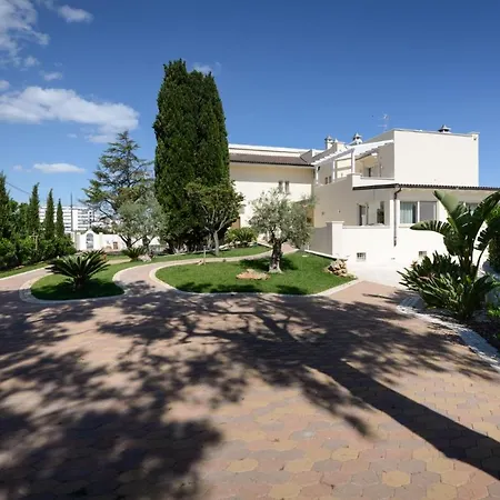 Apartment Casa Agapantus Con Piscina Da Giugno Bari