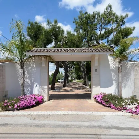 Casa Agapantus Con Piscina Da Giugno Apartment Bari